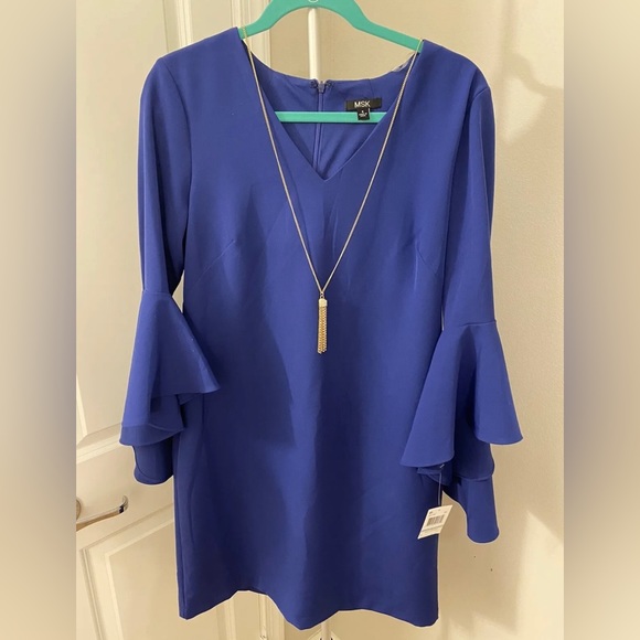 MSK Dresses & Skirts - Dress with Necklace